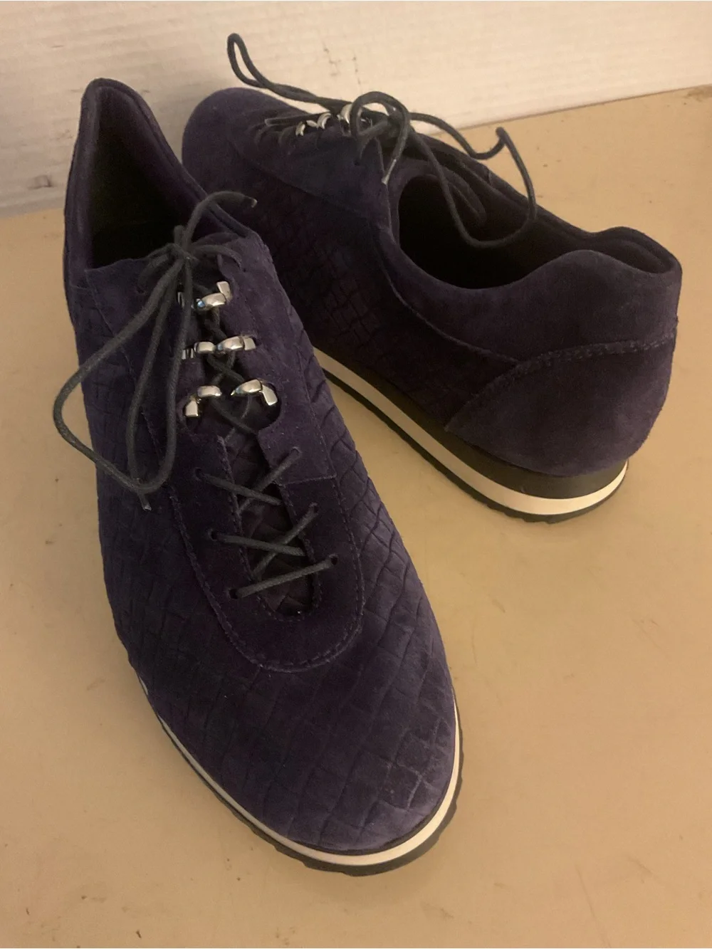 Stuart Weitzman women deep purple suede quilted platform sneakers US 9.5